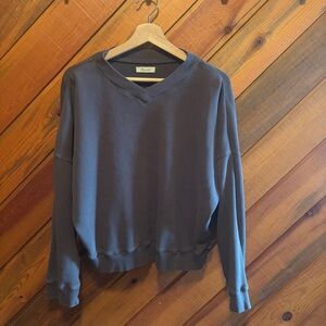 100% cotton Madewell grey V-Neck Sweater/sweatshirt